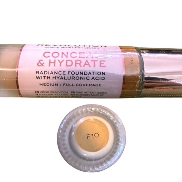 F10 - Revolution Conceal & Hydrate Foundation – Shade F10 - Picture 2 of 5